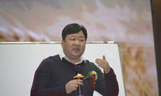新闻